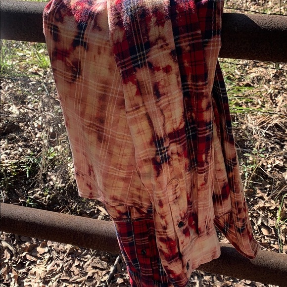 Distressed Acid Washed Flannel Button up shirts - Picture 2 of 3